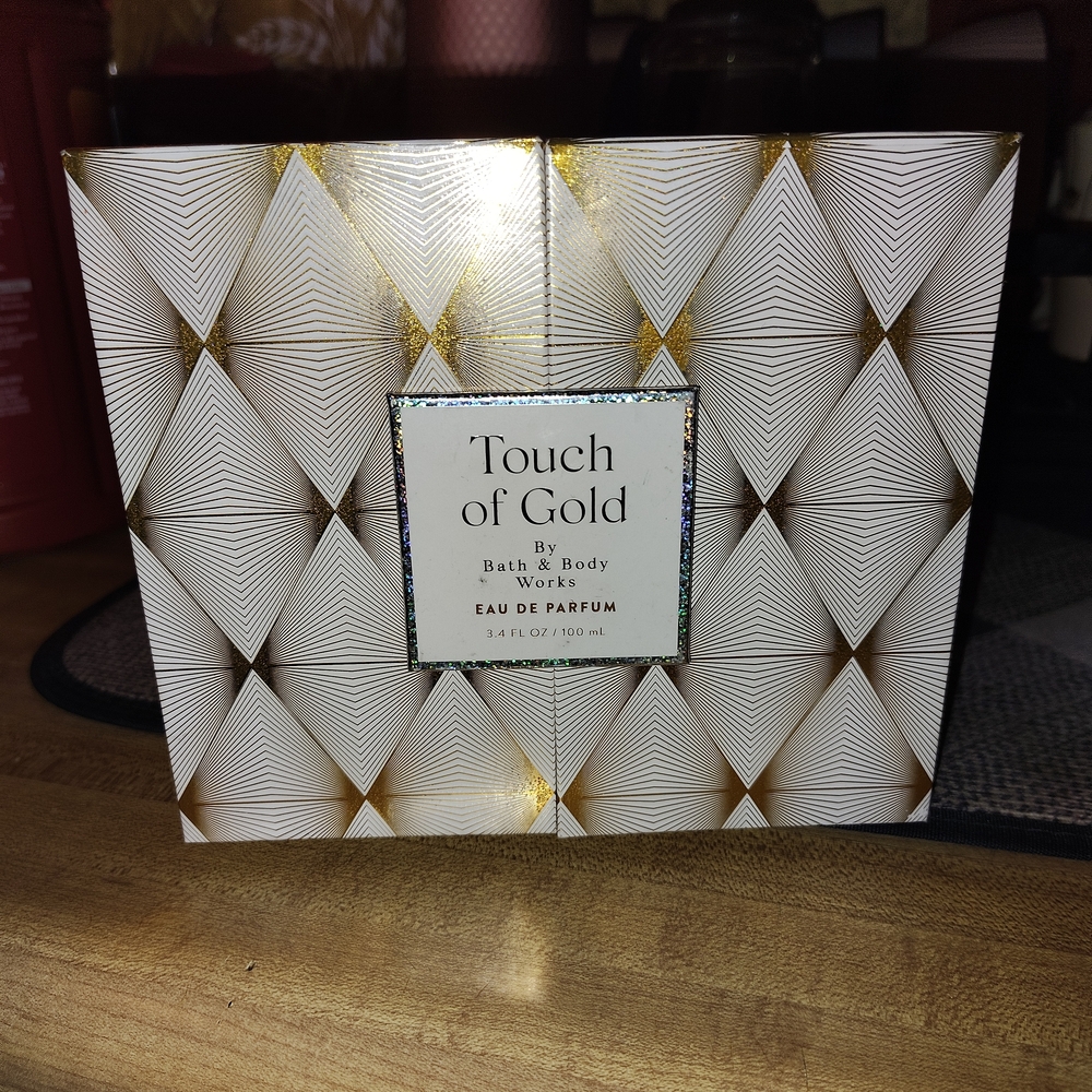 Bath & Body Works Touch of Gold Perfume in White and Gold